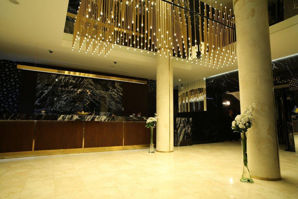 Golden Palace Batumi Hotel & Casino Exterior foto